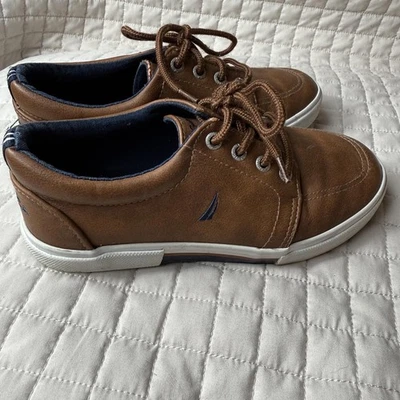 Nautica Boys Casual Brown Logo Shoes Size 1 - Image 1 of 4