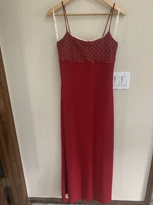 Vestido Formal Largo My Michelle Arándano/Plateado Talla L Nuevo con Etiquetas Foto 1 de 4