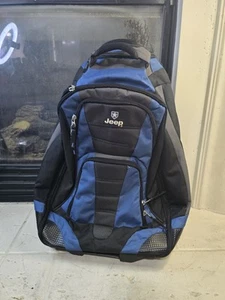 Jeep Rucksack mit Rädern und versenkbarem Griff - blau 21" hoch - Bild 1 von 13