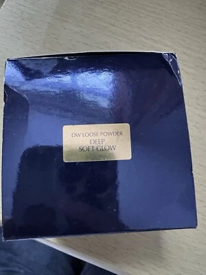 Estee lauder double wear loose powder - Image 1 of 4