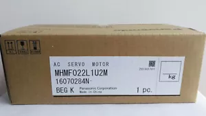 MHMF022L1U2M AC Servo motor 60mm 200w 3000rpm 0.64Nm - Picture 1 of 2