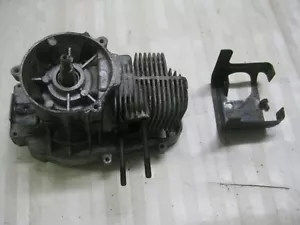 Snapper P212CST Trimmer Shortblock Assembly Part 7042113, 7042115, 7042135 - Picture 1 of 9
