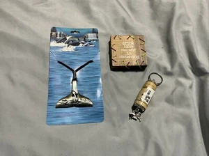 SEAWORLD WHALE TAIL NECKLACE WITH CORD, CORK KEYCHAIN ANIMALS VARY, MAGNET NEW - Picture 1 of 24