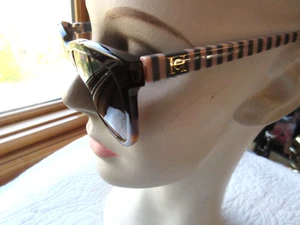 CAROLINA HERRERA DESIGNER SUNGLASSES STRIPE ARMS TORTOISE FRT SHE892K NEW W/CASE - Picture 1 of 8