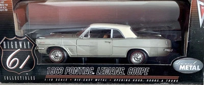 Highway 61 #50145 ~1963 Pontiac Tempest LeMans Coupe -Caravan Gold & Ivory~ 1:18 - Image 1 of 4