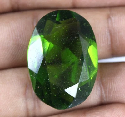 49.90 Karat Brasilianischer Olivgrün Peridot 30 X 21 MM Oval Edelstein Certified - Bild 1 von 4