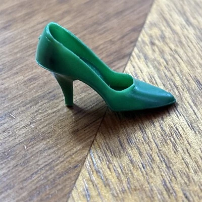 Barbie 1965 1 ÚNICO Tacón Alto Pico Verde Diseñador Junior Muy Buen Estado Japón #1620 Foto 1 de 4