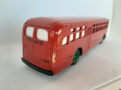 1/50 (1/48) o scale Corgi 54015 GM GMC 4507 crew bus Texaco truck van mth lionel - Image 1 of 4