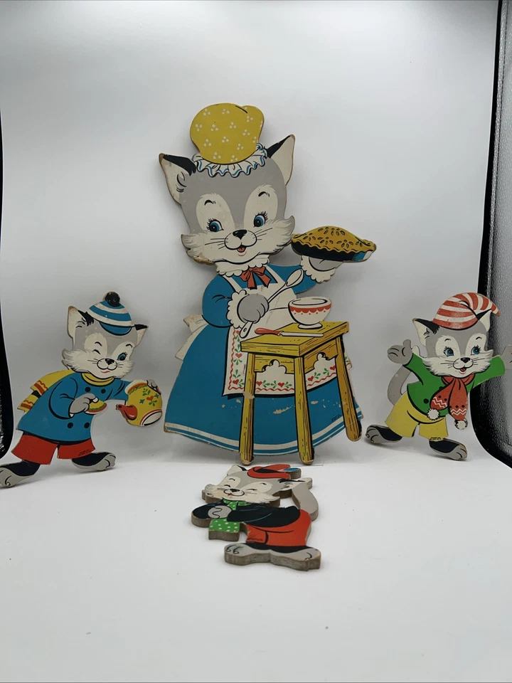 Arte de pared vintage Dolly Toy Co 3 pequeños gatitos perdieron sus guantes Foto 1 de 4
