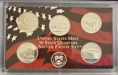 2005 U.S. Mint 50 State Quarters Silver Proof Set With COA & Box - Image 1 of 4