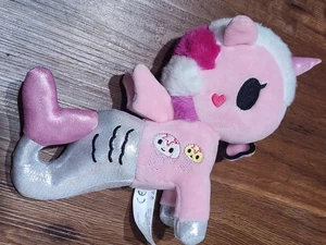 Tokidoki Unicorno rosa & grau Tintenfische Meerjungfrau Plüschtier Stofftier mit Etikett - Bild 1 von 7