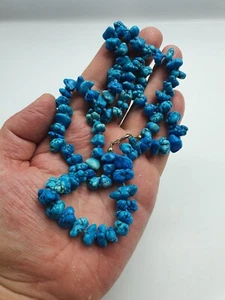 Collana vintage con chip di turchese - Foto 1 di 9
