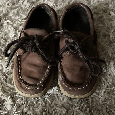 Niños Pequeños SPERRY TOP-SIDER Marrón INTREPID BOAT Gamuza Cuero Zapatos Talla 8 Med Foto 1 de 4