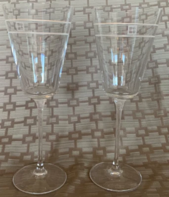 Винные кубки Kate Spade New York Lenox Noel с хрустальной основой два 3 3/8 x 9 1/4 дюйма - Изображение 1 из 4