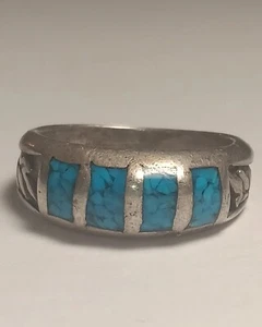 Vintage Handmade Navajo Sterling Silver And Turquoise Ring Size 6 - Picture 1 of 7