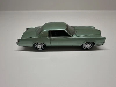 Neo Scale Models 1:43 1967 Cadillac Fleetwood Eldorado Rare Green - Image 1 of 4