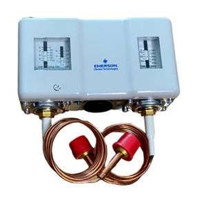 Emerson Climate Technologies Dual Flow Pressure Control Switch PS2-M7K - Picture 1 of 12