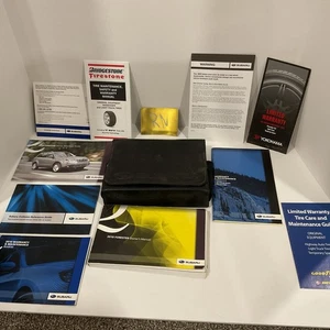 2010 Subaru Forester Owners Manual Set OEM with Case - Bild 1 von 2