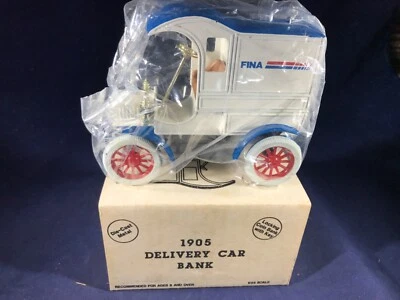 D1-81 ERTL 1:25 SCALE DIE CAST BANK - 1905 DELIVERY CAR - NIB - FINA GAS, OIL - Image 1 of 4