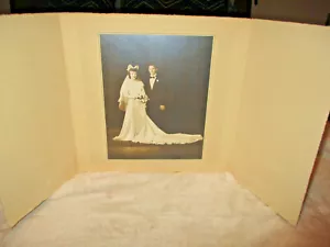 Vintage ~ Fotografia di matrimonio ~ Bianco e nero ~ Galleria d'arte del panettiere ~ Colombo, Ohio ~ anni '40 - Foto 1 di 11
