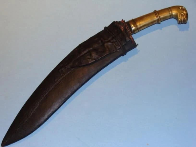 Late 17th to early 18th  century Hanshee khukuri Sword in near mint condition  - Image 1 of 4