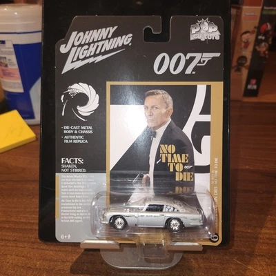 Johnny Lightning  2021 Pop Culture 007 ASTON MARTIN DB5 " NO TIME TO DIE" (Gray) - Imagem 1 de 4