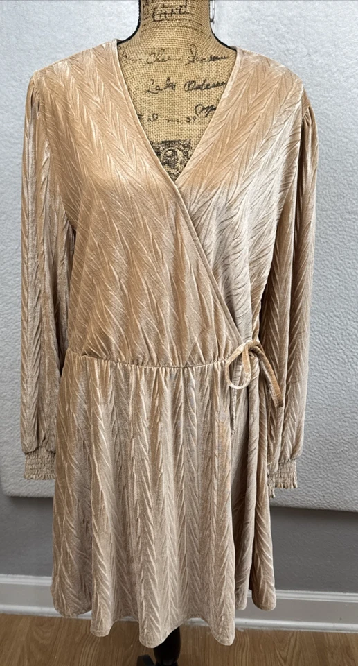 Cato Cream Crushed Velvet Wrap Dress Long Sleeve Womens XL  V Neck Holiday Party - Image 1 of 4