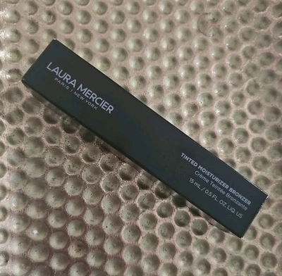 Laura Mercier Tinted Moisturizer Bronzer - 15ml- 0.5 Oz- Sunstone 05- - Image 1 of 4