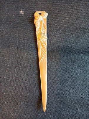 Ancien coupe papier En Bronze signé JANETO décor pomme de pin art deco L 22.5cm - Photo 1/4