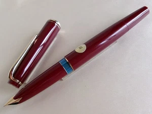Montblanc No 24 Fountain Pen Burgundy GT 14C EF Nib - Imagen 1 de 12