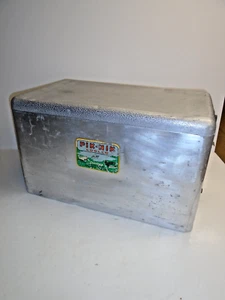 Vintage PIK-NIK ALUMINUM ICE CHEST with NO HINGE LID - NEW GASKET - BEAUTIFUL! - Picture 1 of 22