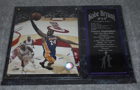 LOS ANGELES LAKERS KOBE BRYANT #24 SPORTS PLAQUE 12"X15" Cover