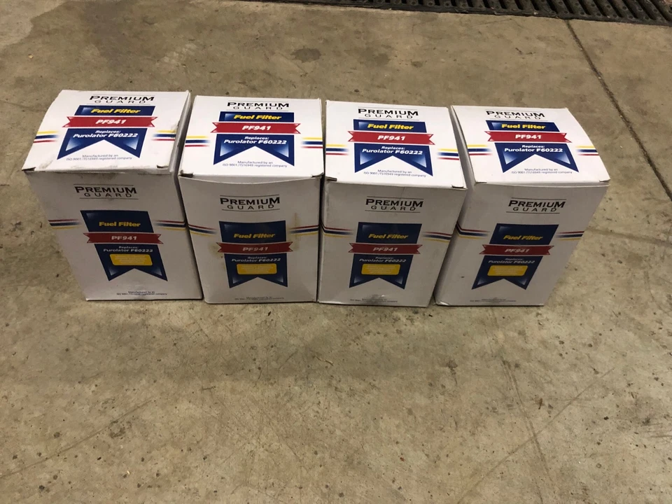 Lote de (4) filtros de combustible Motor Premium Guard PF941 para VOLVO 9700, VHD, VNL, GMC Foto 1 de 4