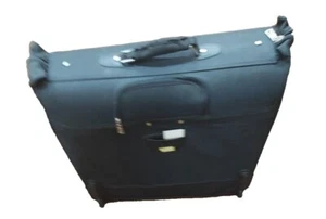 SWISSGEAR Energie 23in Polycarbonate Hard side Suitcase with Wheels preowned - Picture 1 of 4