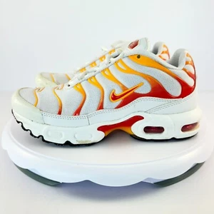 Zapato Deportivo Nike Air Max Plus Sunburn Juvenil Talla 2Y FN3858-100 - Imagen 1 de 15