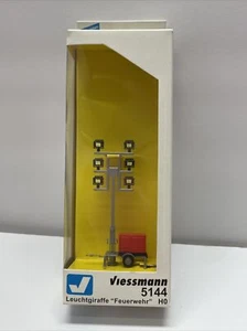 Viessman 5144 HO Floodlight Trailer w/Adjustable Light Unit & LEDs - Picture 1 of 5