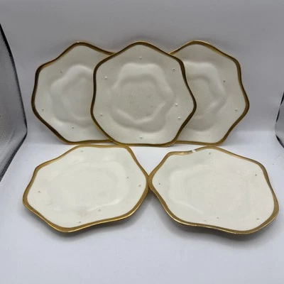 Dan Levy Plates - Image 1 of 4