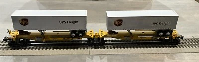 LIONEL “UPS” TTUX SPINE CAR SET  O GAUGE INTERMODAL  w/TRAILERS Fr - Image 1 of 4