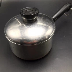 Olla para cacerola de 3/4 cuartos de galón Revere Ware de colección con tapa cubierta de cobre Clinton ILL EE. UU. - Imagen 1 de 12