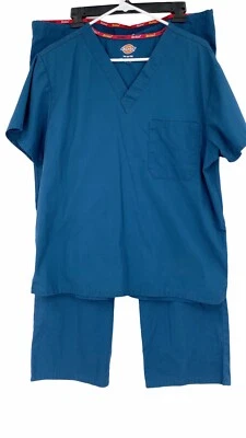 Lote de 2 piezas de ropa de trabajo dickies unisex usados en excelente estado azules medianos pantalones cortos top  Foto 1 de 4