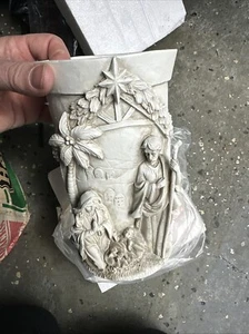 New Realistic Nativity Manger Scene Nativity Memorial Vase In-Outdoor Gravesite - Picture 1 of 16