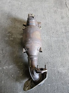 OEM 2013-2015 Honda Civic Catalytic Converter Exhaust Manifold  - Picture 1 of 3