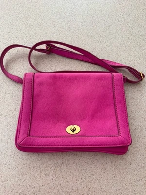 J. Bandolera Convertible Crew Tillary Cuero Rosa Fucsia Foto 1 de 4