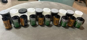 Posten 10 verschiedene Marken Rollen Kleinbildfilm Kodak Fuji Film 200 Geschwindigkeiten abgelaufen - Bild 1 von 4