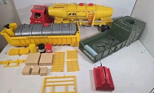 Vintage 1965 Topper Toys Johnny Express Traktor und Anhänger mit Fernbedienung LESEN - Bild 1 von 16