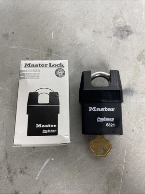 NEW Master Lock Pro Series 6321 Padlock 6321KA With 1 Key. - Image 1 of 4