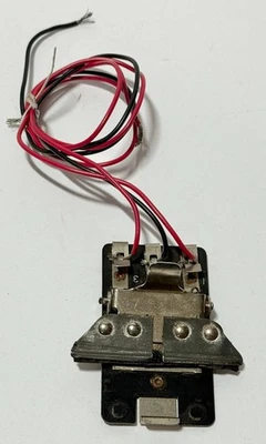 Postwar LIONEL 154C Track Connector Contactor - Image 1 of 4