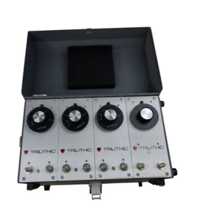 TRILITHIC VF-4-XX Portable Tunable Filter Preselector 55MHz to 880 MHz - Afbeelding 1 van 5