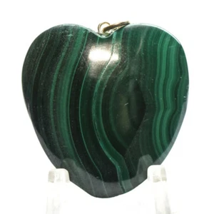 Colgante en forma de corazón de malaquita verde con bandas 110ct 34 mm con ojales enchapados - Congo - Imagen 1 de 4