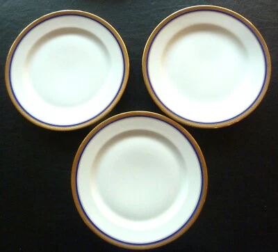 Набор из 3 салатных тарелок Vignaud Limoges «Севилья» (7 1/2») с золотой отделкой, синяя лента - Изображение 1 из 4